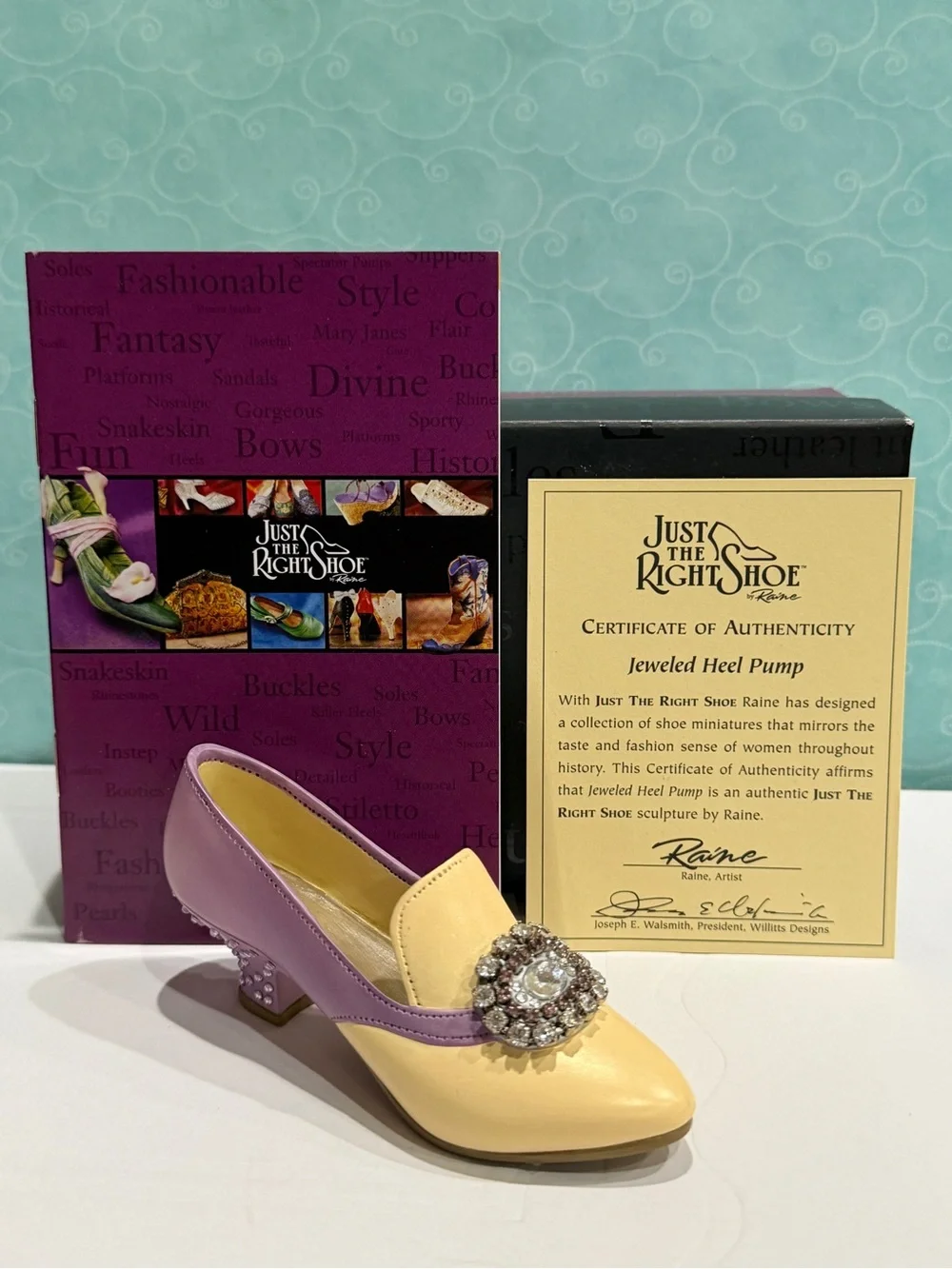 Just the Right Shoe “Jewelled Heel Pump” #25011 (1999) Collectible Shoe